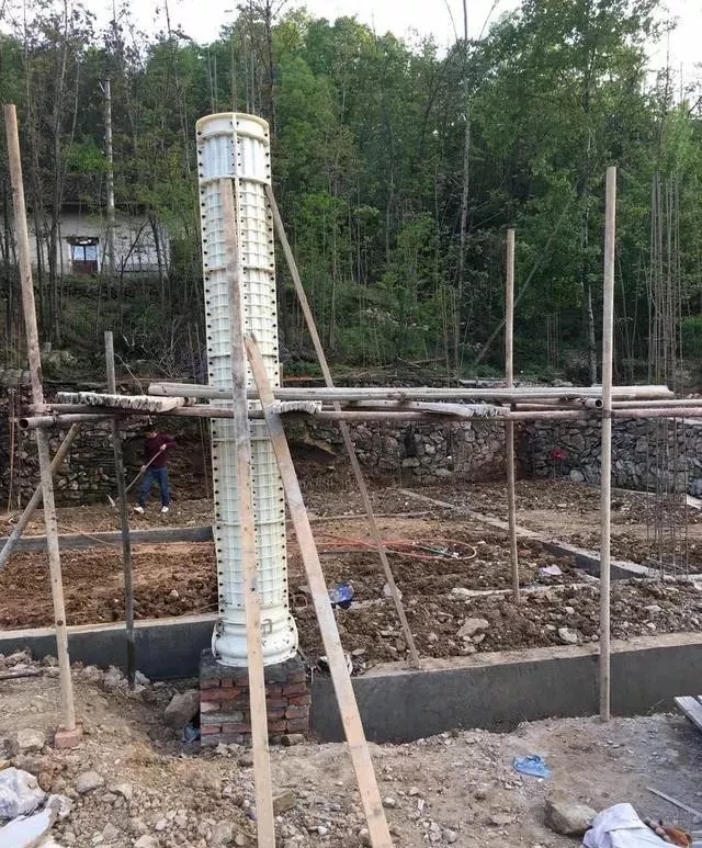 農(nóng)村自建房巧用羅馬柱，讓房子高端大氣還不貴！