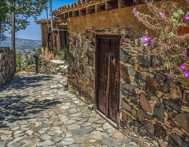 【風(fēng)水】自建房不可犯的幾個(gè)忌諱，教一招讓你趨吉避兇！