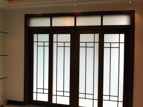 別墅裝修折疊門和推拉門哪個(gè)好