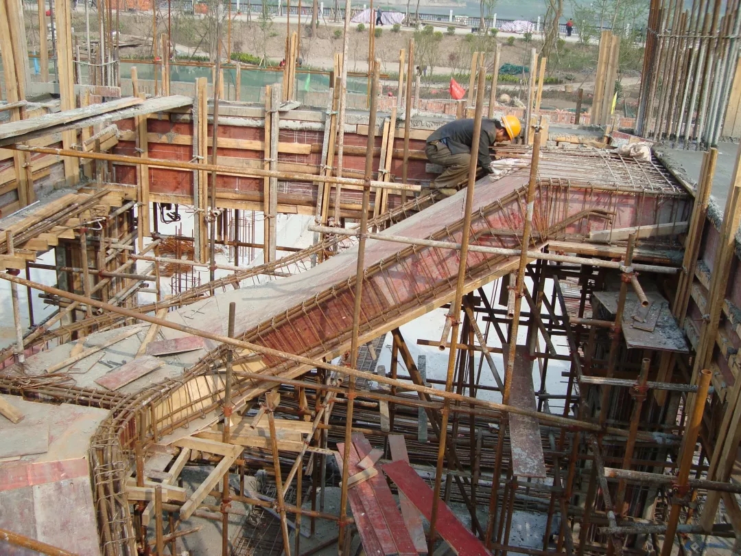 【干貨】自建房主體的梁、板、柱鋼筋施工工藝，包工頭別想再坑你！