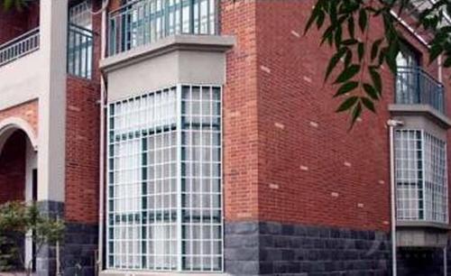 農(nóng)村自建房如何選擇內(nèi)置防盜窗